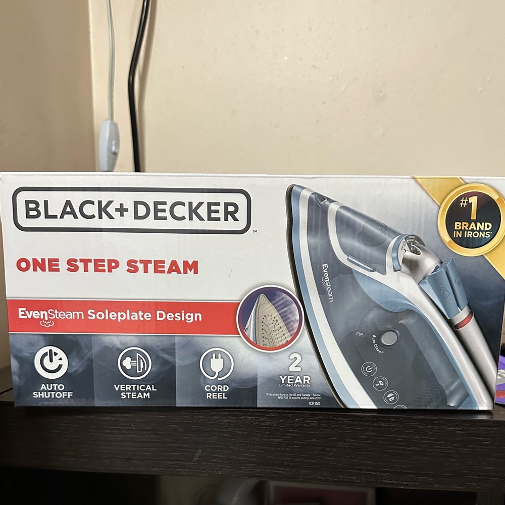 Black + Decker EvenSteam Iron